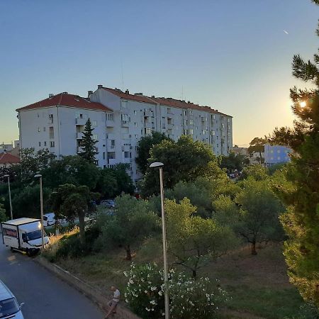 Appartamento Apartman Matea Zara Esterno foto