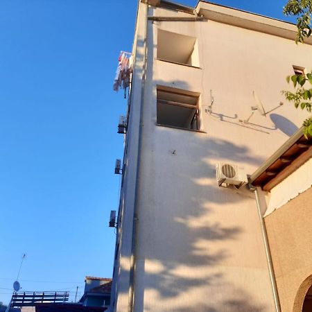 Appartamento Apartman Matea Zara Esterno foto