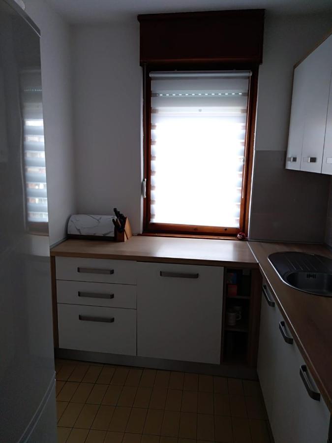 Appartamento Apartman Matea Zara Esterno foto