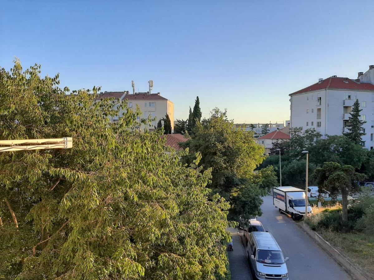 Appartamento Apartman Matea Zara Esterno foto